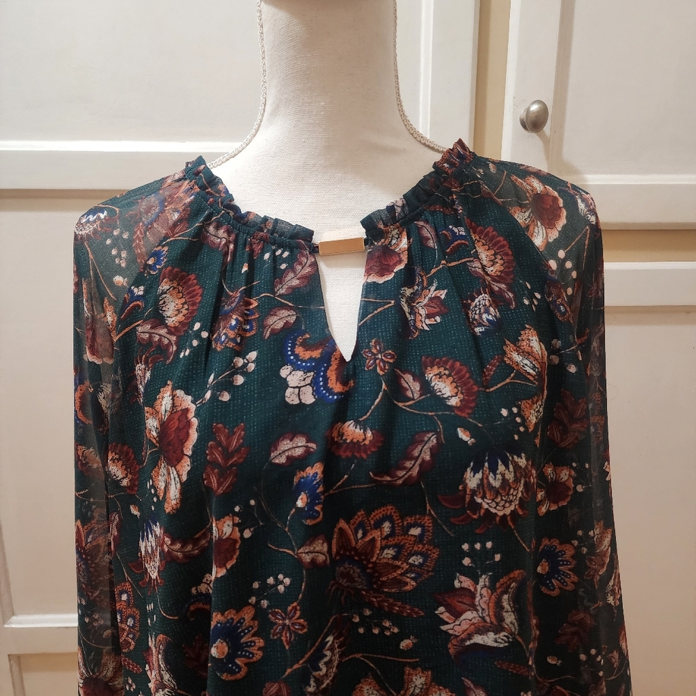 Kayleigh Brynlee Hardware Blouse NWT - Picture 5 of 14